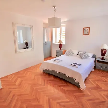 Holiday home Town House In The Centre Of Historic Trogir